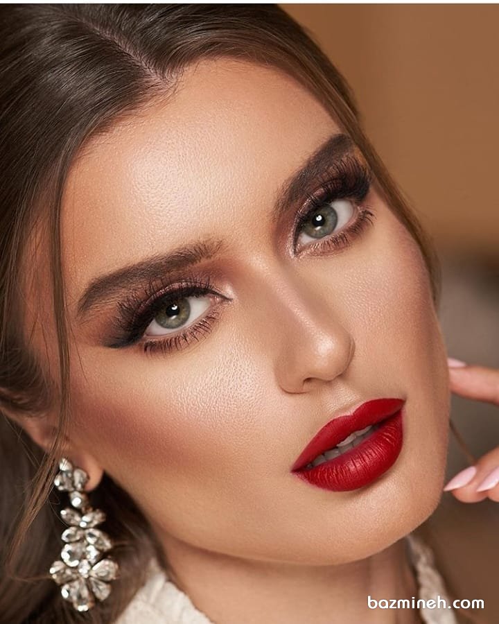 چگونه بهترین آموزشگاه آرایشگری را انتخاب کنم؟